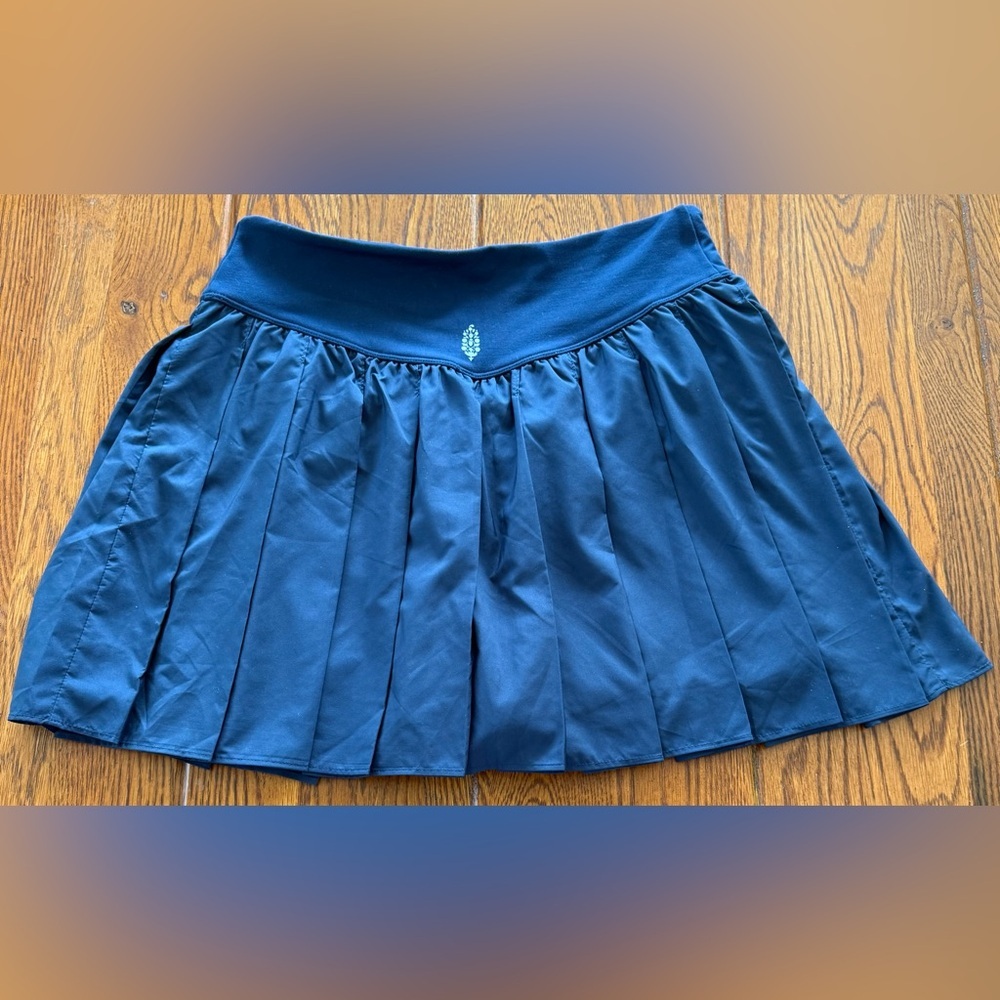 🆕 FP Movement Swing Of Things Skort in Navy - Picture 7 of 8